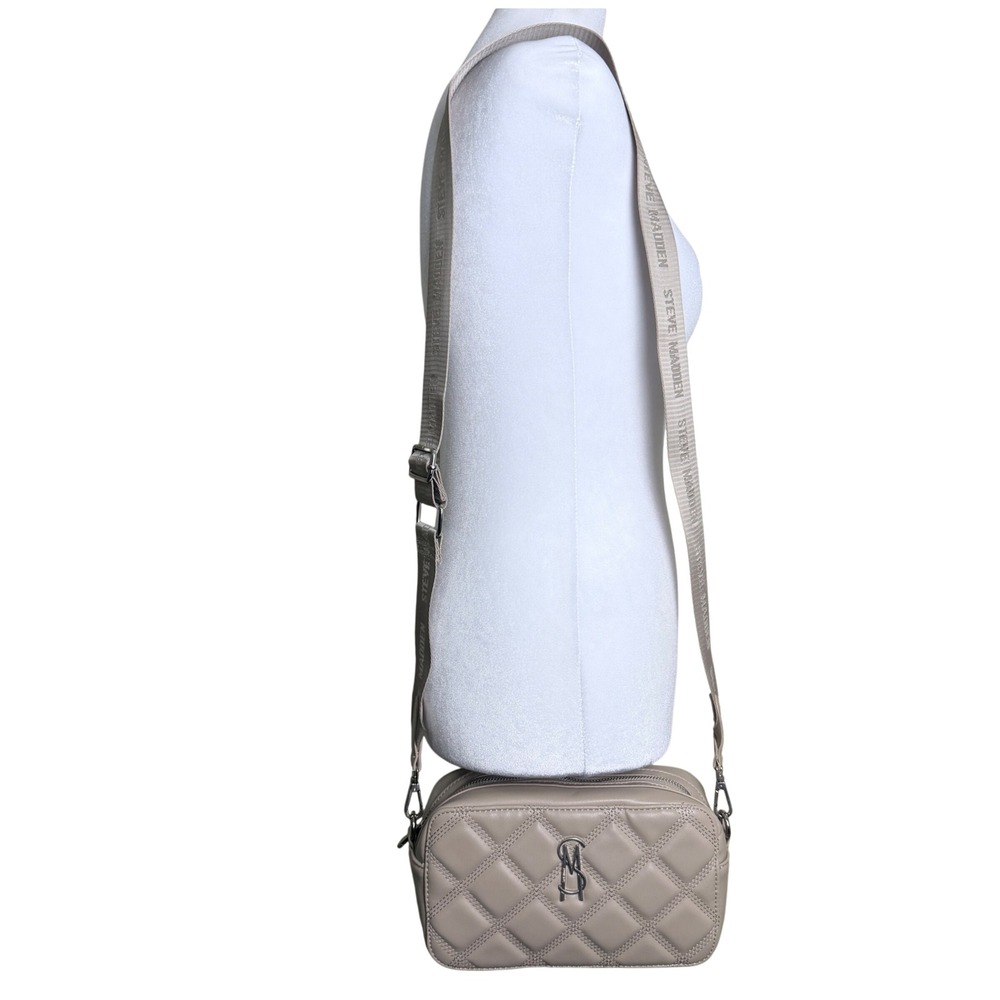 Steve Madden Quilted Crossbody Bag Small Beige Neutral Double Strap Camera Bag